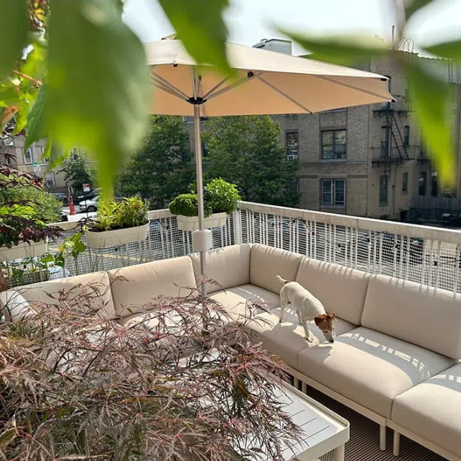 9ft Motorized Patio Umbrella – Remote Control, Easy Tilt Adjustment & Optional Base for Garden, Deck or Poolside Shade